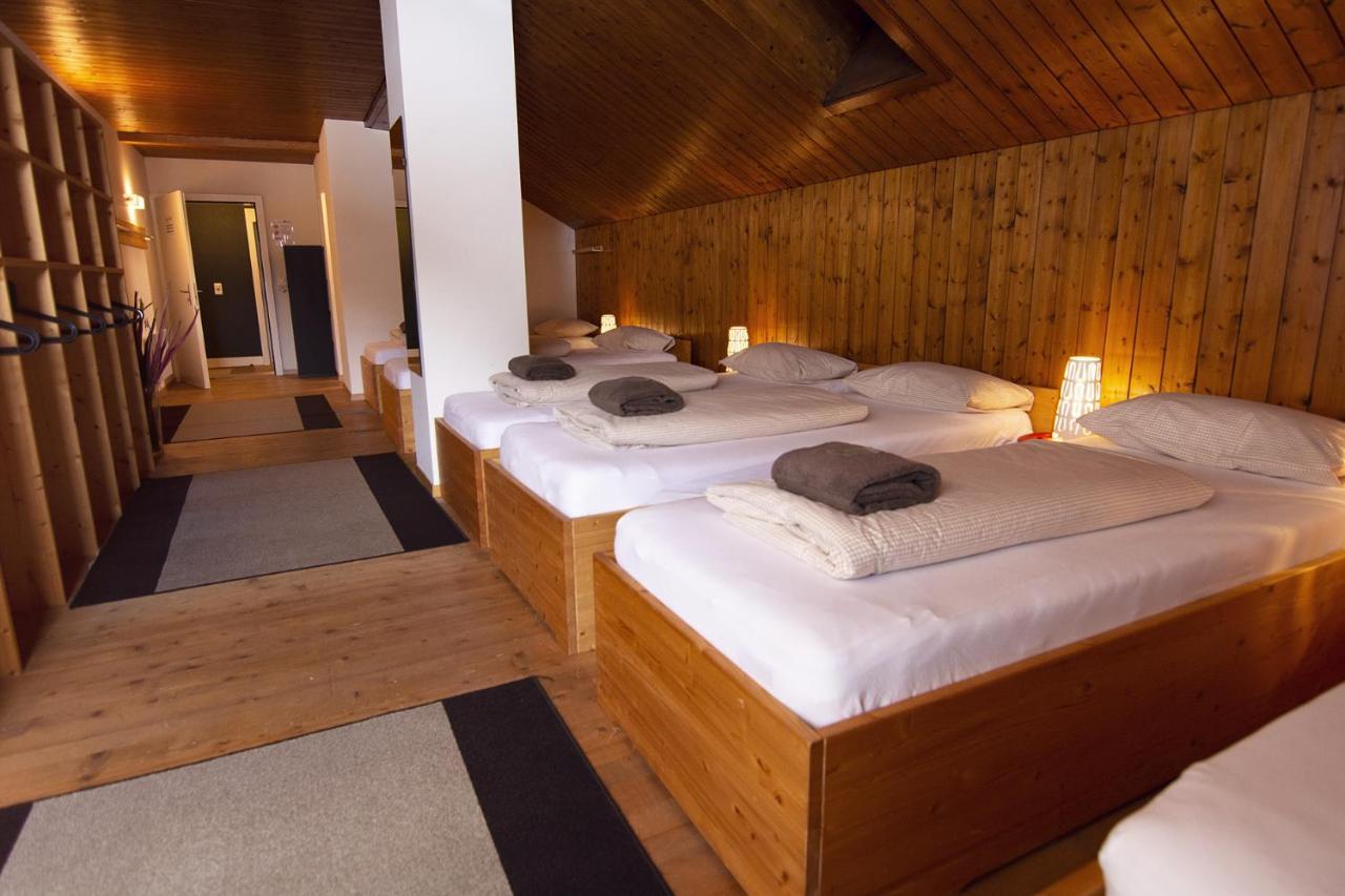 Sust Lodge am Gotthard Hospental Zimmer foto